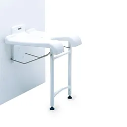 Aquatec® Sansibar Duschklappsitz - Behinderten-Bedarf: Der platzsparende Duschklappsitz mit höhenverstellbaren Stützbeinen sorgt für Sicherheit und Komfort in der Dusche und erleichtert die Intimpflege durch einen großen Hygieneausschnitt.