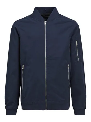 Jack & Jones Junior Bomberjacke JJERUSH blau 104 - Funktionsjacke für Kinder, aus 100% pflegeleichtem Polyester, mit praktischen seitlichen Reißverschlusstaschen und normaler Passform für optimalen Tragekomfort.