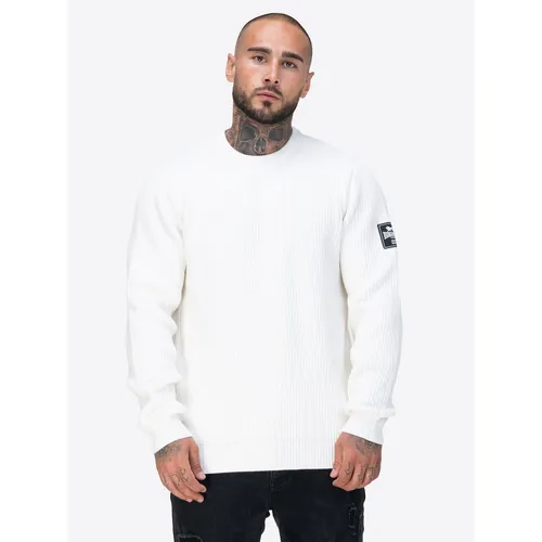 Lonsdale Strickpullover MOYCULLEN – Grobgestrickter Pullover für jeden Anlass - Hochwertiger grobgestrickter Pullover von Lonsdale mit auffälligem 3D-Gummi-Patch. Ideal für einen lässigen und stilvollen Look, perfekt für die kühle Jahreszeit.