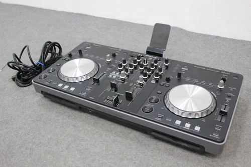 XDJ-R1 All in One DJ System - Mischpulte mit USB-Anschluss und WiFi, das erste drahtlose DJ-System mit iOS-Steuerung für eine flexible Performance.