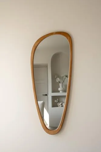 Indore Home – Spiegel – organische Form – asymmetrisch – Wandspiegel – 120 cm – Holz