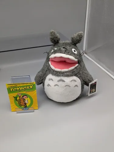 Mein Nachbar Totoro Plüschfigur Roaring Big Totoro M 29 cm - Film & Fernsehen - Hochwertige, offiziell lizenzierte Plüschfigur mit einer Größe von 29 cm, perfekt für Sammler und Fans!