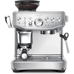 Sage The Barista Express Impress - Halbautomatische Espressomaschine mit integriertem Mahlwerk - Die Sage The Barista Express Impress ist eine hochwertige Espressomaschine mit 2 l Wassertank und integriertem Mahlwerk. Genießen Sie frisch gemahlenen Kaffee und perfekten Milchschaum für Ihre Lieblingsgetränke.