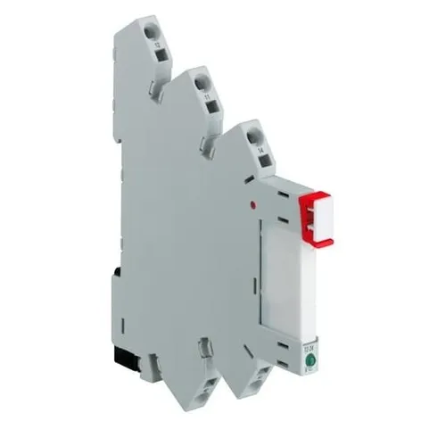 ABB CR-S110VADC1CRGZ Interfacerelais - Relais mit max. Schaltstrom von 6 A, ideal zur Verbindung von SPS und Sensoren für effiziente Steuerungslösungen.