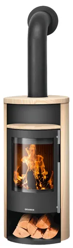 Oranier Kaminofen Polar Neo 4 - 5 kW - Stilvoller Kaminofen aus Stahl in Schwarz mit eleganten Sandsteinelementen, ideal für wohlige Wärme und gemütliche Abende.