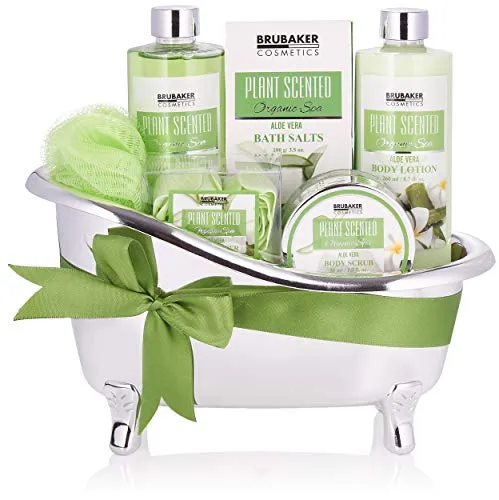 BRUBAKER Cosmetics Bade- und Dusch Set Aloe Vera - Kosmetik & Hautpflegesets - 7-teiliges Geschenkset mit Aloe Vera für streichelzarte Haut und schimmernder Deko-Badewanne, ideal zum Verwöhnen und Verschenken.