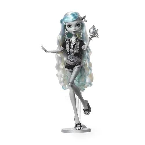 Monster High-Puppe Lagoona Blue - Schwarzweiß Reel-Drama-Sammlerpuppe - Sammlerpuppen mit schaurig-schönem Horrorfilm-Design, inklusive Poster in Puppen- und Lebensgröße. Ideal für Monster High-Fans und Sammler!
