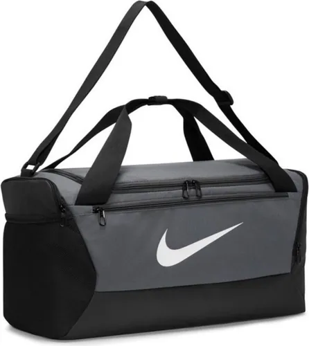 Nike Brasilia Duff-9.5 Turnbeutel 41 L - Klassische Sporttaschen mit verstellbarem Schultergurt und Hauptfach mit Doppelreißverschluss für maximale Bewegungsfreiheit.