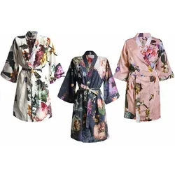 Essenza »Fleur« Kimono Ecru - Elegante Oberbekleidung - Der Essenza »Fleur« Kimono in Ecru vereint zeitlosen Stil und modernes Design. Ideal für entspannte Abende und besondere Anlässe, sorgt er für einen eleganten Look.