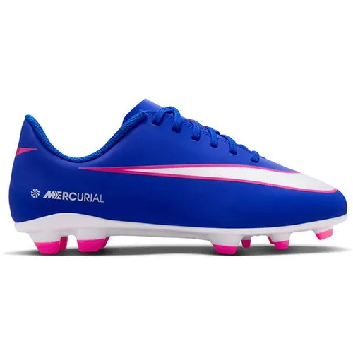 Nike JR Vapor 16 Club FG/MG Fußballschuhe - Leichte Fußballschuhe mit strapazierfähigem Obermaterial. Die spezielle Außensohle sorgt für optimalen Grip auf Natur- und Kunstrasen. Schnürverschluss für einen sicheren Sitz.