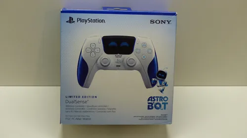 SONY DualSense ASTRO BOTTM Limited Edition Wireless Controller - Weiß Blau, innovatives haptisches Feedback und adaptives Trigger-Erlebnis für PS5 und PC