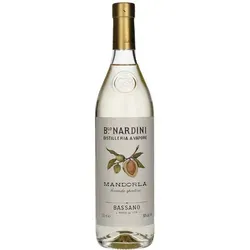 Nardini Mandorla 0,7l – Italienischer Mandelschnaps - Likör & Kräuterschnaps, aromatischer Mandelschnaps mit feinem Grappa aus dem Veneto, ideal für einen besonderen Genussmoment.