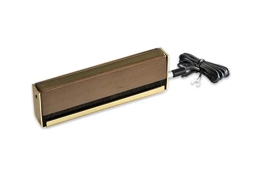 Pro-Ject Brush it Premium Plattenbürste - Hochwertige Plattenbürste mit Holzgriff und Erdungskabel, entfernt effektiv Staub und sorgt für ein optimales Klangerlebnis. Ideal für Vinyl-Liebhaber.