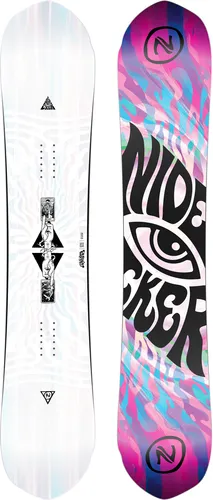 NIDECKER GAMMA Snowboard 2026 - 153 - Das NIDECKER GAMMA Snowboard 2026 - 153 bietet ein innovatives Design mit asymmetrischem Twin-Shape für müheloses Carven und kreative Freestyle-Möglichkeiten. Ideal für alle Bedingungen, von Powder bis Park.