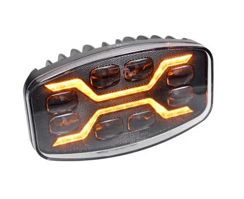 KAMAR X-Spider L3436 LED-Arbeitsscheinwerfer 1600Lm - Robuster LED-Arbeitsscheinwerfer KAMAR X-Spider L3436 mit 1600 Lumen. Ideal für Nutzfahrzeuge und Baumaschinen, bietet drei Lichtfunktionen und ist IP6K9K-zertifiziert für höchste Widerstandsfähigkeit.