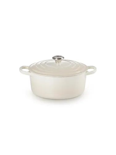 Le Creuset Signature Gusseisen-Bräter Ø 26 cm - Runder Gusseisen-Bräter, ideal für alle Herdarten inkl. Induktion. Perfekte Wärmeverteilung für energieeffizientes Kochen und Servieren. Ideal für 2-3 Personen.