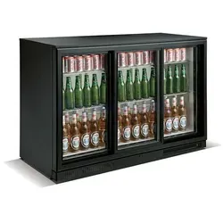 Gastro Flaschenkühlschrank 338 L mit 3 Schiebetüren - Kühlschrank mit 338 L Volumen und Temperaturbereich von +2°C bis +10°C, ideal für Gastronomie. Leichte Reinigung durch abgerundete Ecken und integrierte Innenbeleuchtung.
