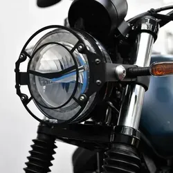 ISOTTA Scheinwerfer-Schutz für MOTO GUZZI V7 III Stone Night Pack - Robuster Scheinwerfer-Schutz aus Magnesium-Aluminium in elegantem Schwarz, der perfekt zur Moto Guzzi passt. Schützt die LED-Scheinwerfereinheit vor äußeren Einflüssen und sorgt für dauerhafte Sichtbarkeit.