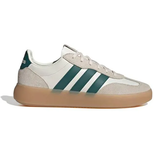adidas Sneaker BARREDA DECODE LUX in Weiss, Größe 47 1/3 - Stylische adidas Sneaker BARREDA DECODE LUX in Weiß, Größe 47 1/3, ideal für trendbewusste Männer. Bestellen Sie jetzt versandkostenfrei auf Spartoo.de!