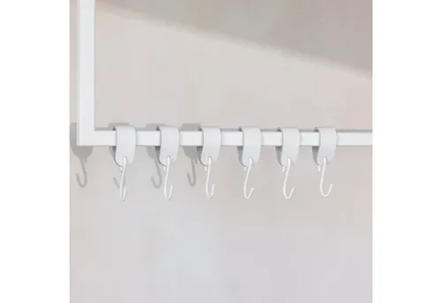 Metallbude Garderobenhaken LEDER S-HAKEN (6 St) - Stilvolle LEDER S-HAKEN aus Metall und Leder, ideal für ein modernes Ambiente. Die asymmetrische Form sorgt für einen einzigartigen industriellen Look. Perfekt für die Aufbewahrung und Dekoration in jedem Raum.
