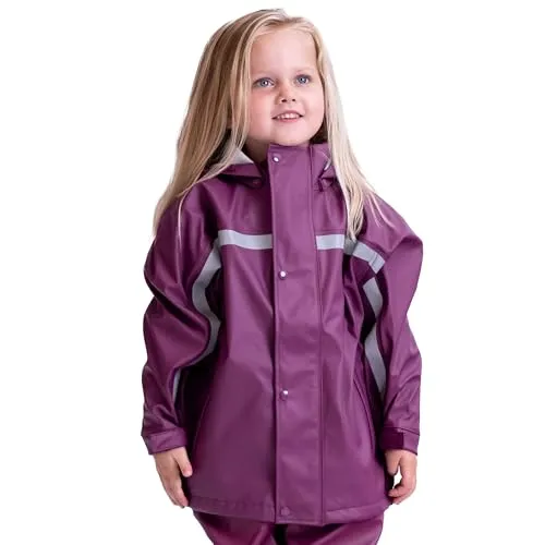 BMS Buddeljacke, wasserdichte Regenjacke für Kinder in Beere, Größe 92 - Funktionsjacke: 100% wasserdicht und atmungsaktiv, ideal für Kindergarten und Schmuddelwetter. Mit abnehmbarer Kapuze und reflektierenden Streifen für zusätzliche Sicherheit.
