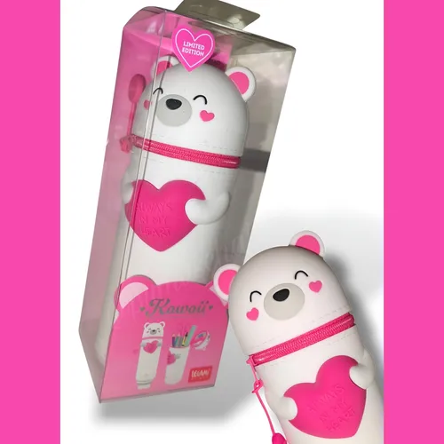 Legami Kawaii 2-in-1 Schulmäppchen - Teddy Bear-Thema, Silikon, H 18,5 cm - Das limitierte Kawaii 2-in-1 Schulmäppchen von Legami vereint Federmäppchen und Stiftehalter in einem niedlichen Teddybär-Design. Ideal für kreative Köpfe und eine bunte Atmosphäre am Schreibtisch!