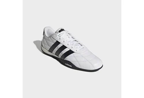 adidas Herren ADIPISTA Schuhe - FTWR White/Core Black, 47 1/3 EU - Stylische Herren Sneaker mit regulärer Passform, Synthetik- und Lederobermaterial. Ideal für den Alltag, mit bequemer Einlegesohle und rutschfester Gummiaußensohle.