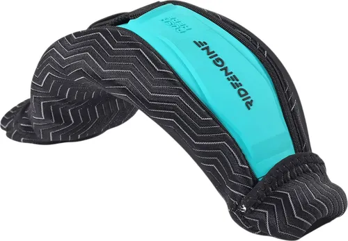 RIDE ENGINE FLIP CAM ADJUSTMENT FOOT STRAP 2026 - Verstellbarer Fußriemen - Der RIDE ENGINE FLIP CAM ADJUSTMENT FOOT STRAP 2026 bietet stufenlose Anpassung für optimalen Sitz. Mit strapazierfähigem Neopren und ergonomischer Form ist er ideal für Windsurfboard-Ausrüstung. Einfach per Druckknopf verstellbar.