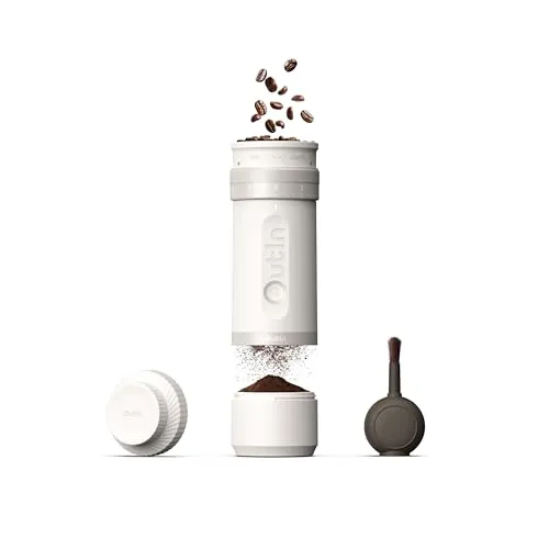 OutIn Fino Tragbare Elektrische Kaffeemühle mit Kegelmahlwerk - Kompakte Kaffeemühle mit 28 externen Mahlstufen, ideal für Espresso bis French Press. Leicht, leise und perfekt für unterwegs – für den Kaffeegenuss überall.