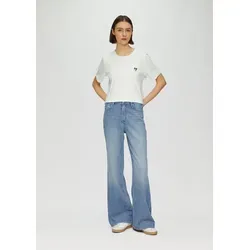 s.Oliver Jeans Suri - High Rise Wide Leg in Hellblau - Jeans mit hohem Bund und weit geschnittenem Bein, ausgestattet mit Gürtelschlaufen und 5-Pocket-Design für einen lässigen Look.