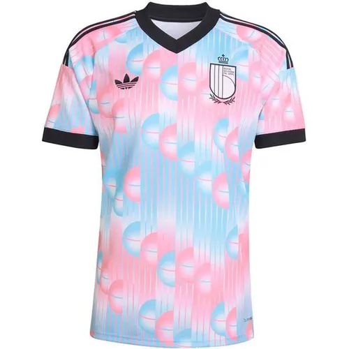 ADIDAS Herren Trikot Belgien 26 Auswärts - Zeige deine Fanliebe mit dem adidas Belgien Auswärtstrikot 26. Das stylische Design und das atmungsaktive Material sorgen für Komfort und Unterstützung während jedes Spiels.
