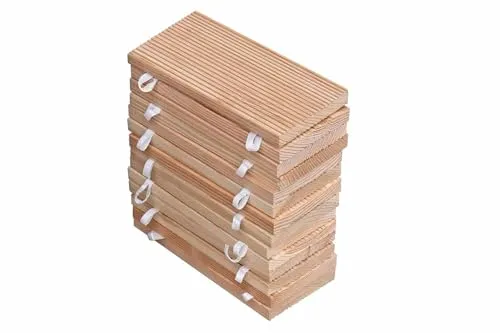 Mega Holz Rollweg aus Lärche 10m - Witterungsbeständig und Trittsicher - Außenanbau mit hochwertigem Lärchenholz, das langlebig und umweltfreundlich ist. Die geriffelte Oberfläche sorgt für Rutschfestigkeit und Sicherheit beim Gehen.