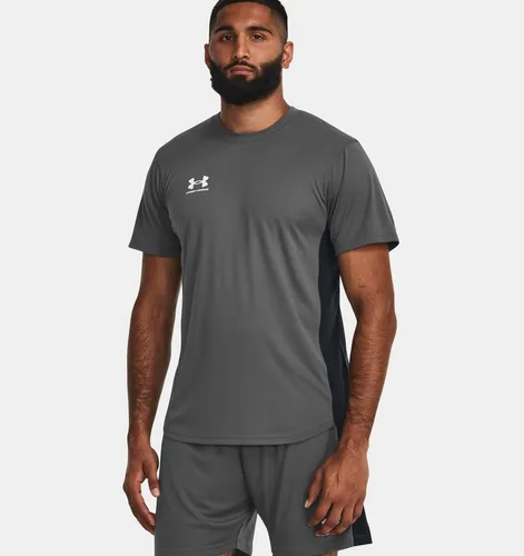 Under Armour Herren UA M's Ch. Train SS Shirt - T-Shirt für Herren mit atmungsaktiven Mesh-Seiteneinsätzen, ideal für schweißtreibende Workouts und schnelle Trocknung.