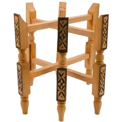 Orient Holzgestell für 60cm Tabletts – Handgefertigt - Elegantes Holzgestell aus massivem Zedernholz, kunstvoll im orientalischen Stil gestaltet. Ideal für Ihre Tabletts und als Blickfang in jedem Raum. Größe: HxB 50x56cm, dunkelbraun.