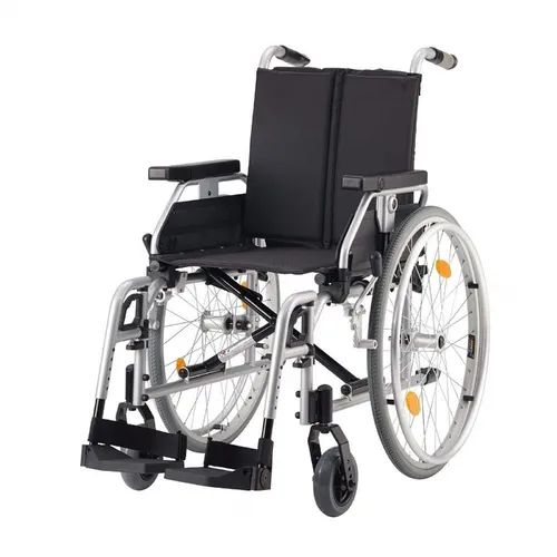 Bischoff & Bischoff Rollstuhl Pyro light silber SB 48 - Leichtgewichtrollstuhl für hohen Komfort und individuelle Anpassung mit 3-fach höhenverstellbaren Armlehnen, abnehmbaren Kombiseitenteilen und faltbarem Design – ideal für Zuhause und unterwegs.