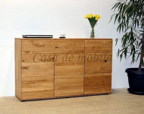 G+K Möbelvertriebs GmbH Kommode BARNEY aus Wildeiche - Schubladenkommode mit Push-to-Open-Funktion, 3 Türen und 2 Schubladen für optimalen Stauraum. Massiv geölte Wildeiche sorgt für natürlichen Glanz und stilvolle Organisation in deinem Zuhause.