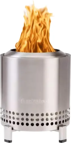 Solo Stove Mesa XL Tischfeuer – Raucharmer Mini Tischkamin für Garten und Balkon - Die kompakte Mesa XL Tischfeuerstelle bietet eine vielseitige Brennstoffwahl zwischen Holz und Pellets. Ideal für Terrassen und Balkone, sorgt sie für gemütliche Wärme und ein einladendes Ambiente.