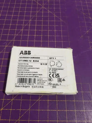 ABB CT-VWD.12 Zeitrelais 1St. - Flexibel und kompakt - Sonstige Elektroinstallationsartikel: Kompaktes 17,5 mm breites Zeitrelais mit 7 Zeitfunktionen und einstellbaren Zeitbereichen von 0,05 Sekunden bis 100 Stunden für höchste Flexibilität.