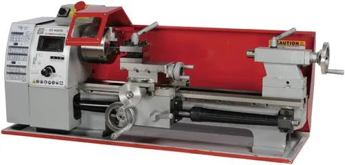 Holzmann Maschinen ED400FD_230V Metall Drehmaschine 450W - Metallbearbeitung, leistungsstarke 450W Drehmaschine für präzise Bearbeitung von Metallteilen, ideal für Hobbyisten und Profis.
