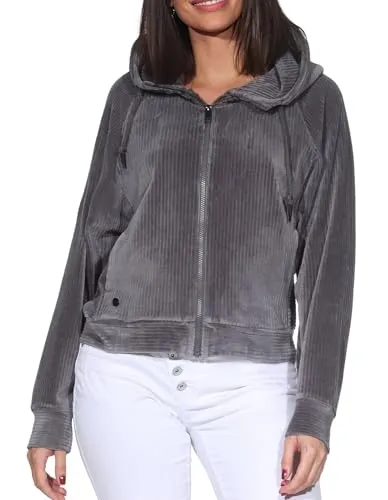 RAGWEAR CORDULY CORDY Zip Hoodie 2026 stone grey - S - Stylischer CORDULY CORDY Zip Hoodie von ragwear in Cord Optik. Weiches Sweatmaterial und praktische Taschen bieten hohen Komfort. Ideal für lässige Outfits und urbanen Style.