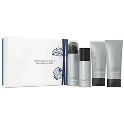 Homme Small Gift Set 2025 - Ganzkörperpflege für einen erfrischten Start in den Tag – mit Duschschaum, 2-in-1 Shampoo, Körperlotion und Antitranspirant für 24-Stunden-Schutz.