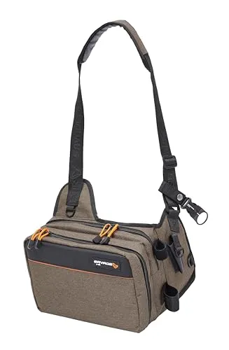 Savage Gear Specialist Sling Bag 74237: Angeltasche mit Box - Praktische Ködertasche für Angler, mit verstellbarem Tragegurt und zusätzlicher Box für optimalen Stauraum.