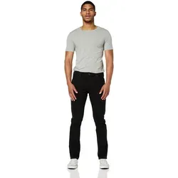 Wrangler Herren Red Kabel Straight Jeans - Black Rinse, 32W/30L - Klassische Wrangler-Jeans mit geradem Bein und regulärer Passform, ideal für jeden Anlass. Bequem aus 98% Baumwolle, maschinenwaschbar und langlebig.
