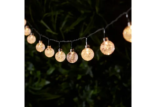 Lights4fun LED-Lichterkette 40er Solar Bubble Ball warmweiß - Verwandle deinen Garten mit unserer 3,9m langen Solar-Lichterkette in eine stimmungsvolle Oase! Die 40 warmweißen LEDs in transparenten Bällen sorgen für eine gemütliche Atmosphäre und sind umweltfreundlich.