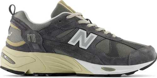 NEW BALANCE Herren Freizeitschuhe 878 – Klassischer Stil und Komfort - Sneaker mit traditioneller Laufsilhouette der 1980er Jahre, detailreichem Obermaterial und leichter Dämpfung für optimalen Komfort im Alltag.