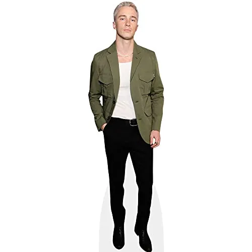 Drew Starkey (Blazer) Pappaufsteller lebensgross