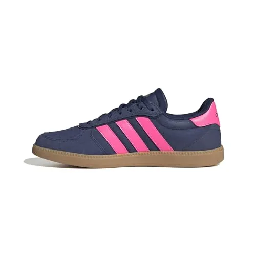 Adidas Damen BREAKNET Sleek Schuhe – Dunkelblau/Lucid Pink/Gold, 38 2/3 EU - Stylische Sneaker mit regulärer Passform und Schnürsenkeln. Obermaterial aus Leder und Synthetik sorgt für hohen Tragekomfort. Ideal für den Alltag.