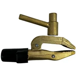 Massezwinge Messing bis 600A - Robuste Massezwinge aus Messing, geeignet für Kabel von 70-95mm². Mit einer Spannweite von 60 mm und für Ströme bis 600A. Ideal für den professionellen Einsatz.