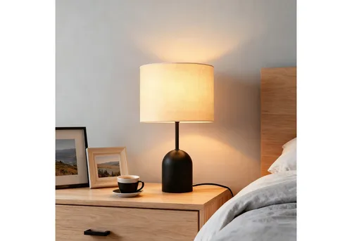OTTO HOME Tischleuchte "Charleen" – Trendiger Leinenschirm in Schwarz-Beige - Stylische Tischleuchte mit elegantem Leinenschirm und stabilem Metallsockel. Ideal für ein modernes Zuhause, schafft sie eine gemütliche Atmosphäre und setzt dekorative Akzente. Perfekt für jedes Zimmer!