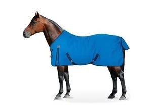 Equinate Regendecke Springfield 125cm Cobalt - Weidedecke aus 600D Ripstop Polyester, mit weichem Fleeceinnenfutter, wasserdicht und atmungsaktiv – ideal für optimalen Komfort Ihres Pferdes.